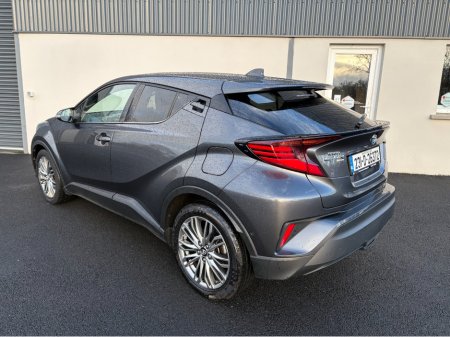 2023 Toyota C-HR HYBRID SOL 4DR AUTO €23,950 thumbnail