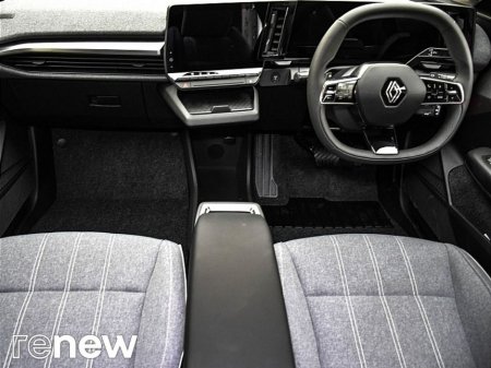 2023 Renault Megane E-Tech Techno EV60 220hp €26,950 thumbnail