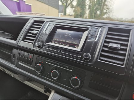 2017 Volkswagen Transporter T6 PVS T 2800KG TD TDI 102HP MANUAL 5SPEED €15,950 thumbnail