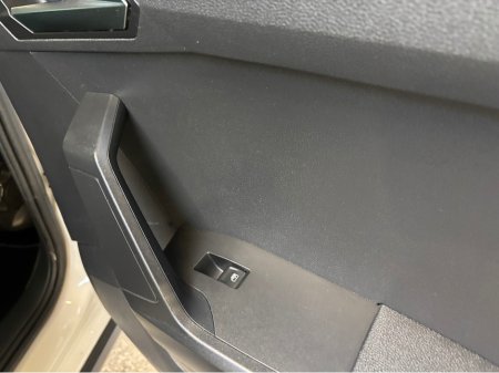 2023 SEAT Arona - thumbnail 19