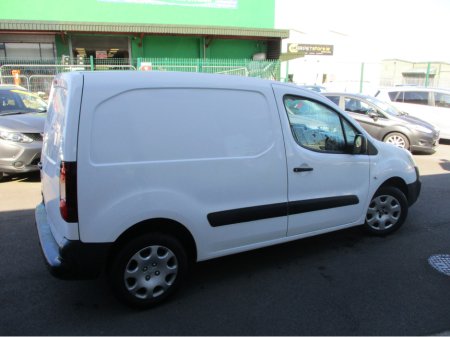 2017 Peugeot Partner ******SOLD    SOLD*****PROFESSIONAL L1 BLUE HDI