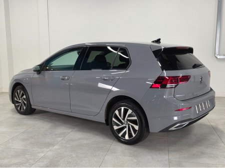 2023 Volkswagen Golf - thumbnail 13