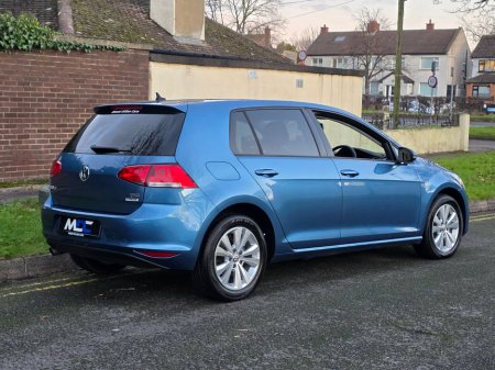 2016 Volkswagen Golf 1.2 TSI DSG 5DR 110HP Comfortline €13,990 thumbnail