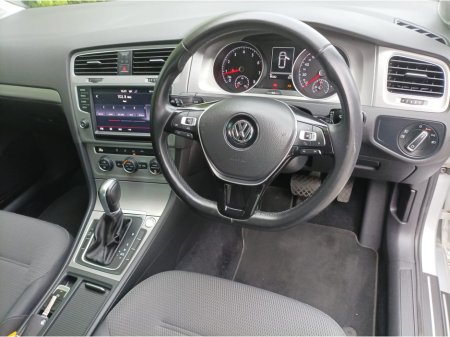 2016 Volkswagen Golf HIGH SPEC 1.2 TSI AUTO ONLY 44,332kms JUST FULLY SERVICED 4 NEW TYRES 2 YEARS NCT ONE YEAR ROADTAX COMFORT ACCESS LED LIGHTS CRUISE CONTROL MULTIFUNCTION STEERING WHEEL €15,999