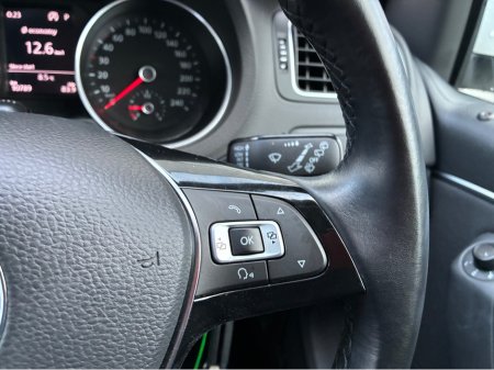 2017 Volkswagen Polo 1.2i TSI Petrol Active Automatic €14,750 thumbnail