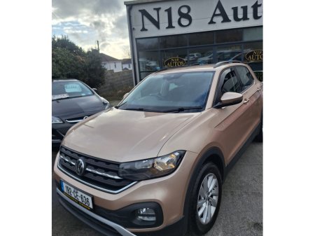 2019 Volkswagen T-Cross LIFE 1.0 TSI MANUAL 5SPEED 95BHP 5DR €15,995 thumbnail