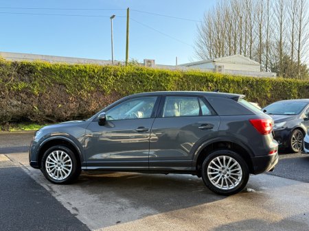 2019 Audi Q2 SE 30 TDI S tronic €19,950 thumbnail