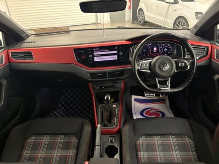 2018 Volkswagen Polo 2.0 TSI 200HP GTI Auto €18,495 thumbnail