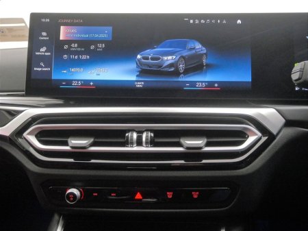 2024 BMW 3 Series - thumbnail 8