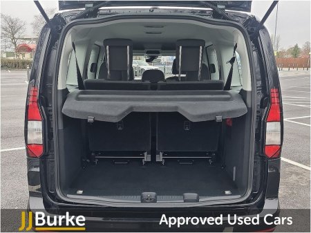 2025 Volkswagen Caddy CADDY LIFE TDI 122HP Disability Price €28,950 thumbnail