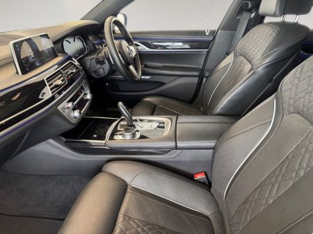 2017 BMW 7 Series  €34,495 thumbnail