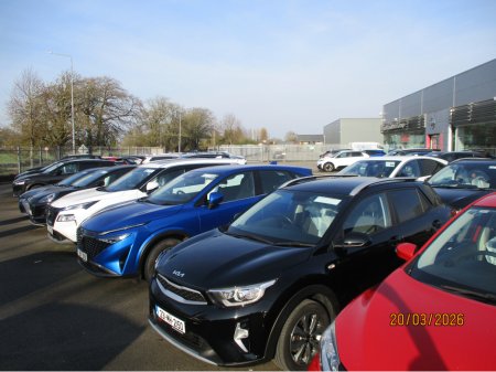 2023 Kia Stonic - thumbnail 30