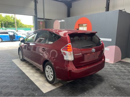 2019 Toyota Prius Alpha 1.8 HYRBID / 76k KMs / REVERSE CAMERA , ADAPTIVE CRUISE & MORE €24,950