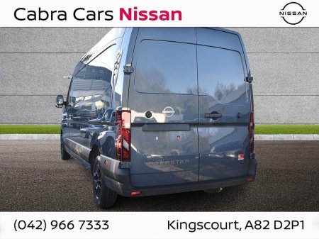 2026 Nissan Interstar L3 H2 SV Premium thumbnail