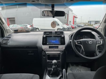 2019 Toyota Landcruiser LC LWB GX COMM €28,500 thumbnail