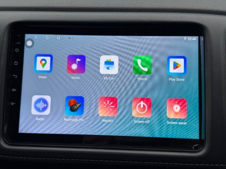 2015 Honda Vezel  €14,590 thumbnail