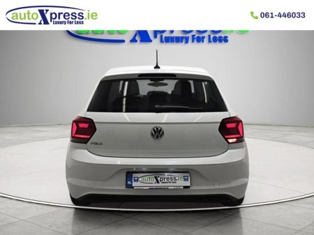 2019 Volkswagen Polo 1.0 TSI Automatic €18,495 thumbnail