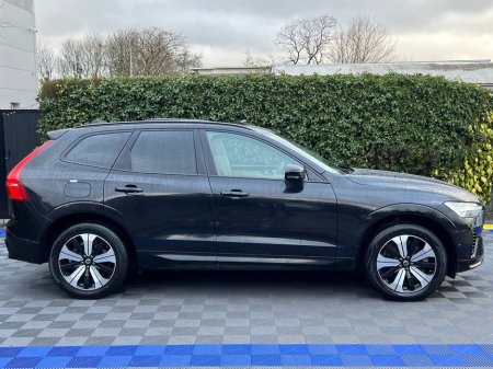 2023 Volvo XC60 T6 PLUS DARK AWD 2.0 * HUGE SPEC * // OPENING PAN ROOF // 360 PARKING CAMERAS // APPLE CARPLAY/ANDROID AUTO €38,900 thumbnail