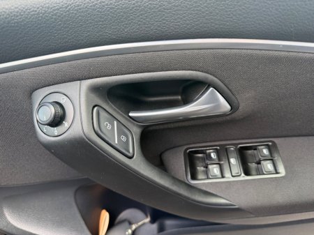 2016 Volkswagen Polo - thumbnail 21