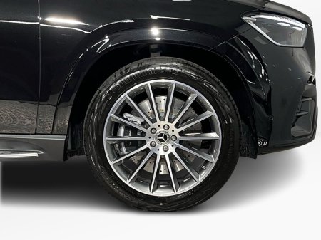 2026 Mercedes-Benz GLE Class 400e Sport Edition 4Matic - 21 Inch Alloys - Side Steps - Reversing Camera - Ambient Lighting - Sat Nav - Climate Control - Electric Heated Memory Seats - Keyless Start - Apple CarPlay/Android Auto €116,320 thumbnail