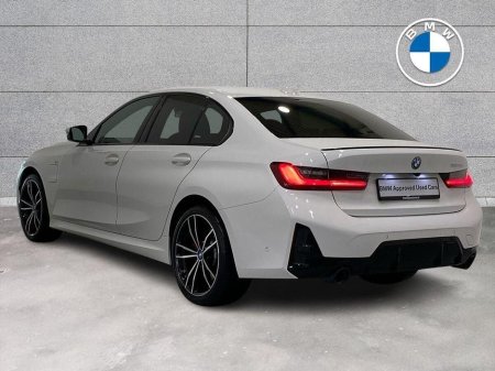 2024 BMW 3 Series 330e M Sport Saloon €48,950