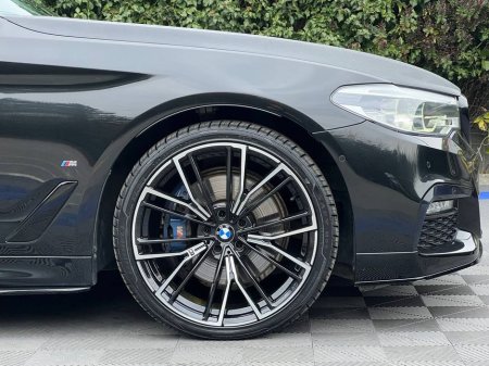 2019 BMW 5 Series - thumbnail 9