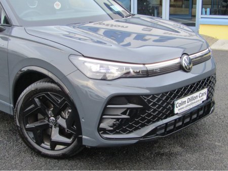 2025 Volkswagen Tiguan R-LINE 75 2.0 TDI DSG 150HP thumbnail