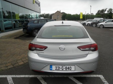 2022 Opel Insignia - view 4