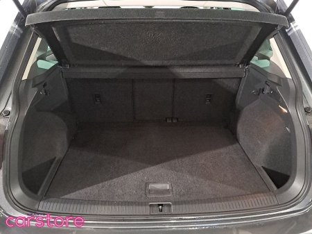 2017 Volkswagen Tiguan - thumbnail 18