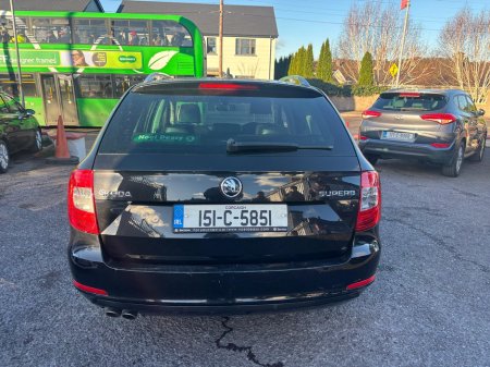 2015 Skoda Superb - thumbnail 7