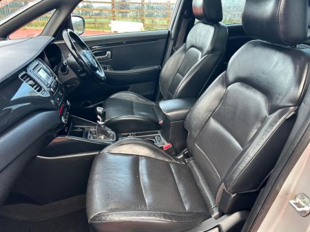 2016 Kia Carens Platinum PE 5DR, €12,900 thumbnail