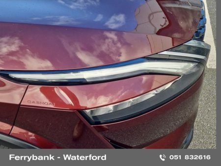 2022 Nissan Qashqai 1.3 HYB SV + Glass Roof Pack €25,950 thumbnail