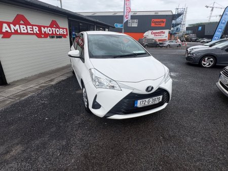 2017 Toyota Yaris - thumbnail 20