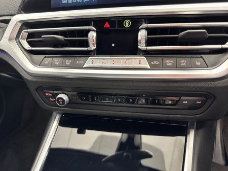 2022 BMW 3 Series - thumbnail 17