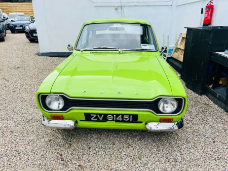 1974 Ford Escort - thumbnail 11