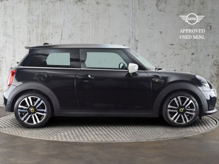 2022 MINI Hatch Electric Level 2 €21,900 thumbnail