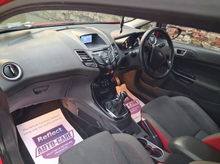 2015 Ford Fiesta 1.0 EcoBoost 65PS S/S Zetec €6,499 thumbnail