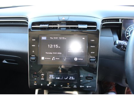 2024 Hyundai Tucson 2WD Executive w.2 Tone Roof €38,950 thumbnail