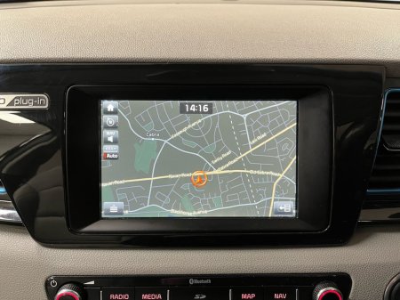 2019 Kia Niro 1.6 GDI PHEV - Reversing Camera - Sat Nav - Climate Control - Heated Seats - Keyless Start - Apple CarPlay/Android Auto €19,950 thumbnail