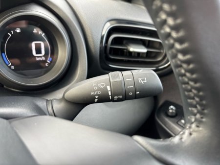 2024 Toyota Yaris Cross - thumbnail 15