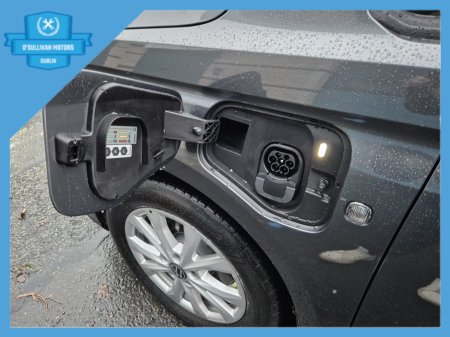 2026 Volkswagen Caddy /2026/1.5 PETROL PLUG-IN HYBRID/7 SEATER/WAV €69,500 thumbnail