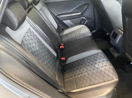 2023 Volkswagen T-Roc - thumbnail 11