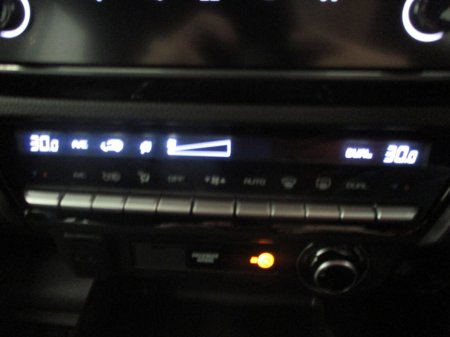 2026 Isuzu D-MAX - thumbnail 31