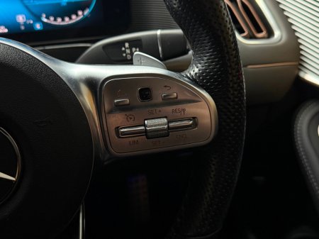 2024 Mercedes-Benz EQC - thumbnail 19