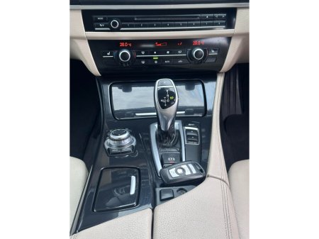 2012 BMW 5 Series - thumbnail 17