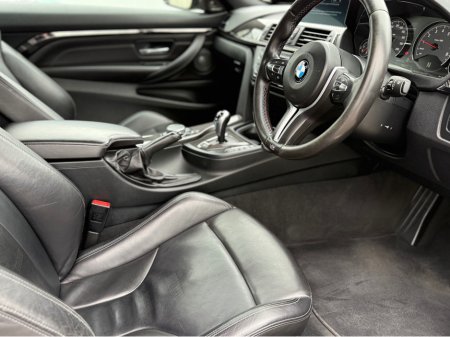 2015 BMW M4 - thumbnail 13