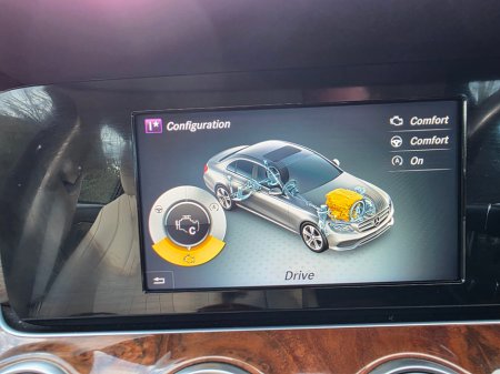 2017 Mercedes-Benz E Class E 200 d 200D 4DR Auto €23,950 thumbnail