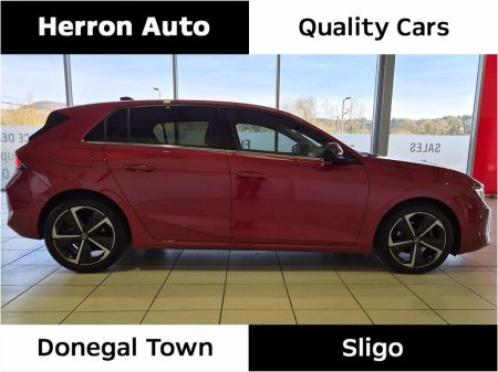 2024 Opel Astra - thumbnail 2