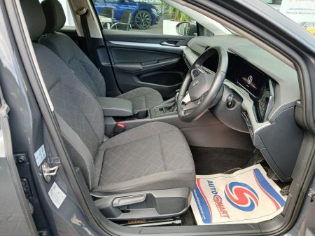 2023 Volkswagen Golf 2.0 TDI 115HP Life, Urano Grey, 1 owner, 60km. €28,500 thumbnail