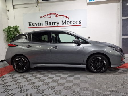 2024 Nissan Leaf - thumbnail 4